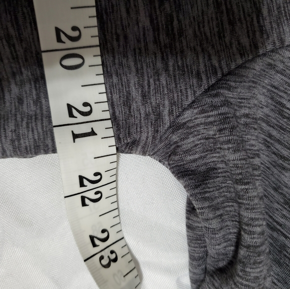 Fittnes ladies pullover hoodie workout jacket. - Picture 8 of 8